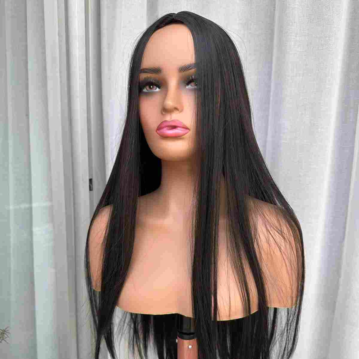 Peluca Aura Silk – Cabello perfecto en un santiamén